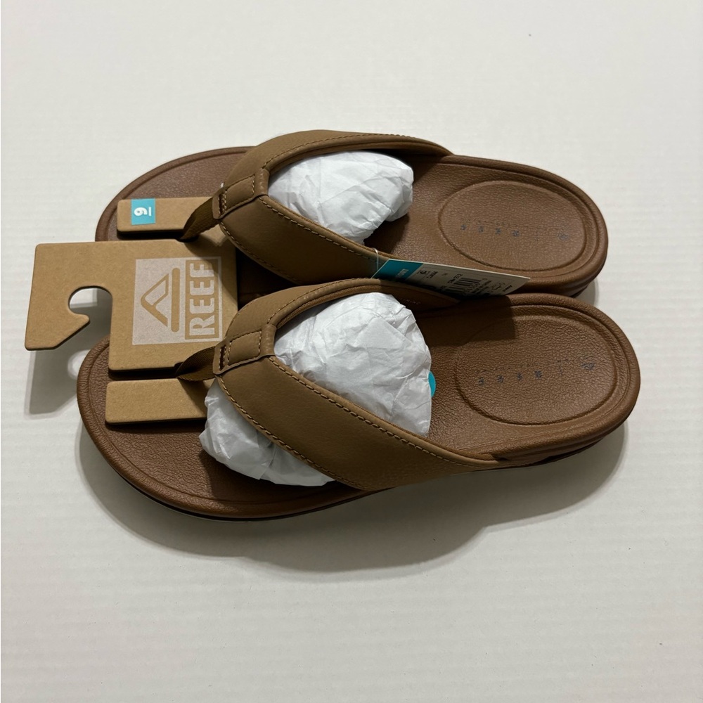 Men’s Reef Tan Sandals size 9 - Picture 3 of 5